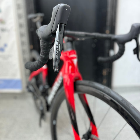 Pinarello Dogma F Disc E126 Sonic Red eTap AXS Road Bike Pro Build - 46.5 cm