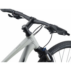 Giant Roam 3 Front Suspension Disc Mountain Bike